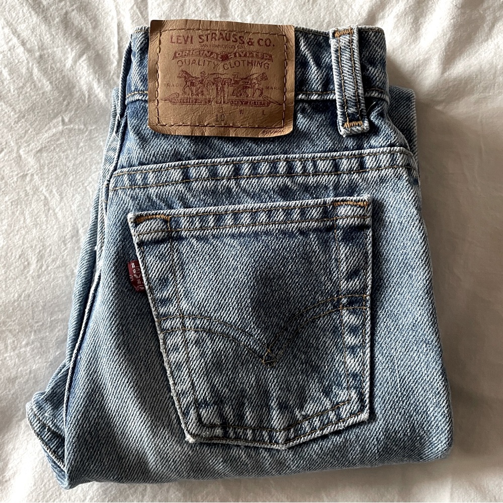 Vintage Levi’s 512 Slim Fit Straight Leg Jeans